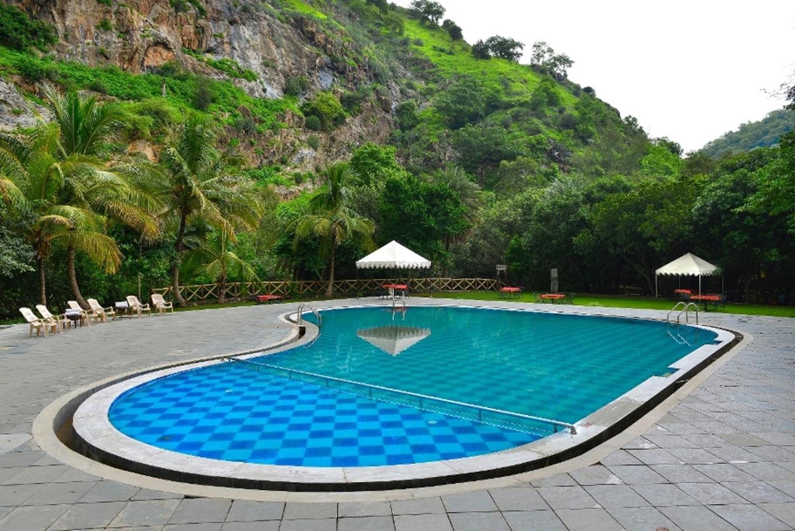 Aaram Baagh - A Luxury Nature Resort Udaipur Exterior foto